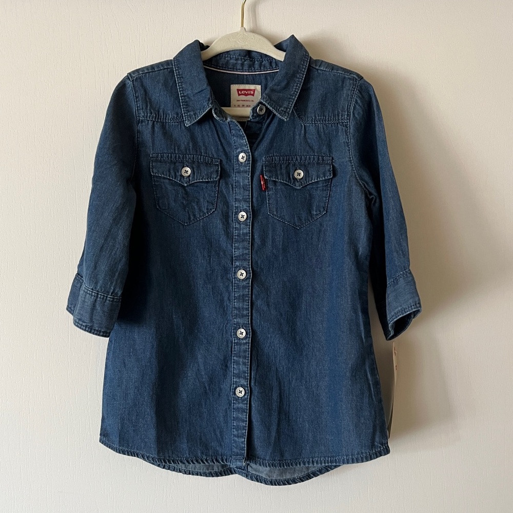 Levi’s Toddler Girl Chambray Button Down Shirt